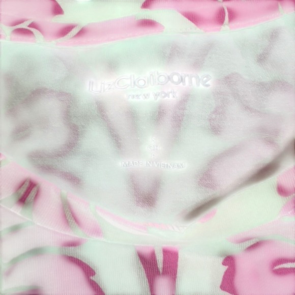Liz Claiborne Womens Size S Pink White Damask Floral Print Stretch T Shirt - Picture 3 of 9
